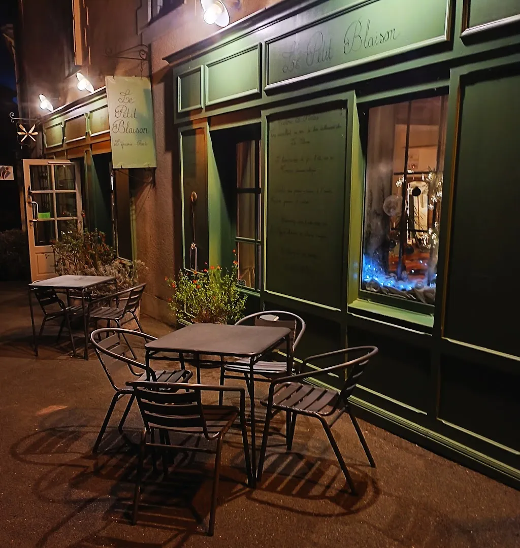Le Petit Blaison - Restaurant, Café, Epicerie Fine - Blaison St Sulpice